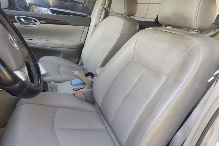Used Nissan Sylphy 2012 1.6 XL Manual Luxury Edition Left Front Seat