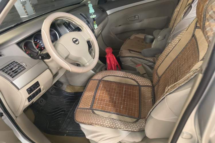 Used Nissan Sylphy 2012 Classic 1.6XE Manual Comfort Edition Left Front Seat