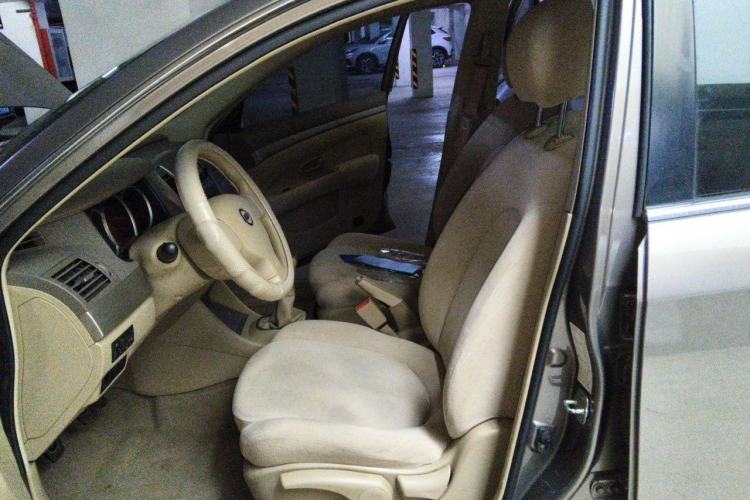 Used Nissan Sylphy 2012 Classic 1.6XE Manual Comfort Edition Left Front Seat