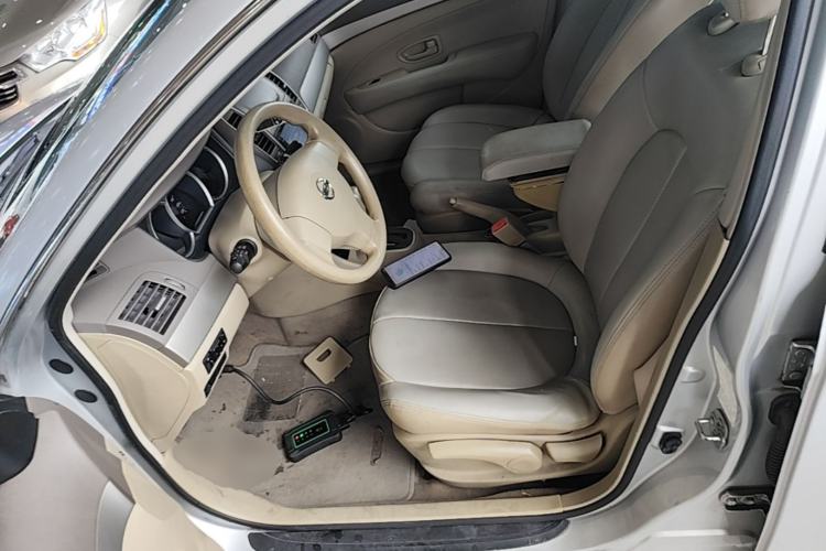 Used Nissan Sylphy 2012 Classic 1.6XE Automatic Comfort Edition Left Front Seat