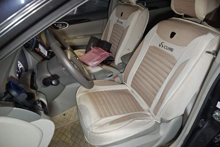 Used Nissan Sylphy 2012 1.8XL CVT Luxury Edition Left Front Seat