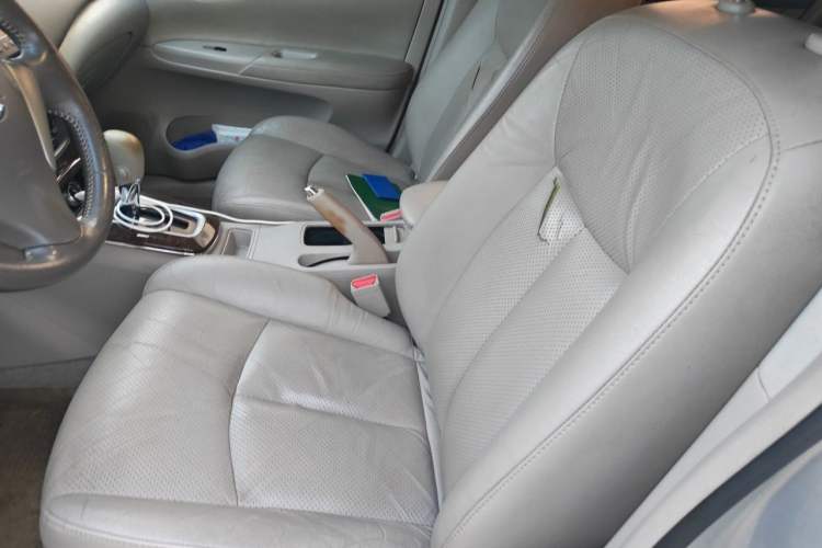 Used Nissan Sylphy 2012 1.6 XL CVT Luxury Edition Left Front Seat