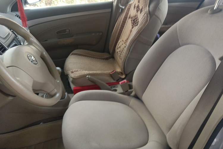 Used Nissan Sylphy 2012 Classic 1.6XE Manual Comfort Edition Left Front Seat