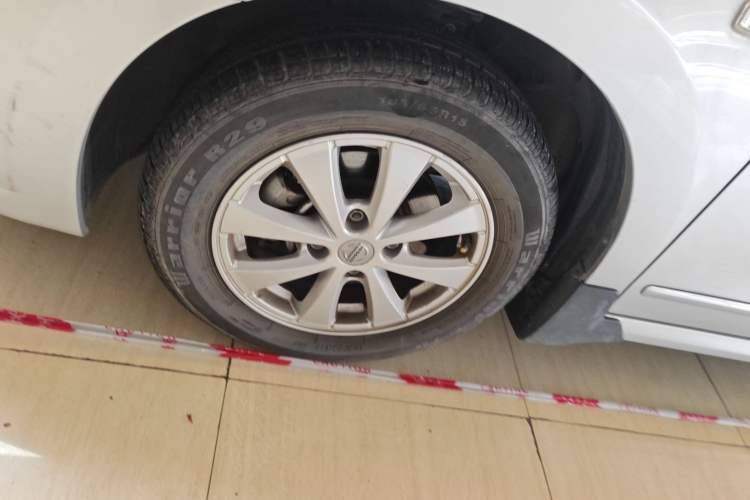 Used Nissan Sylphy 2012 Classic 1.6XE Automatic Comfort Edition Left Front Wheel Hub