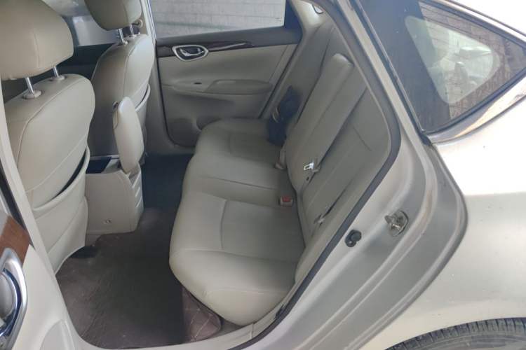 Used Nissan Sylphy 2012 1.6 XL Manual Luxury Edition Left Rear Seat
