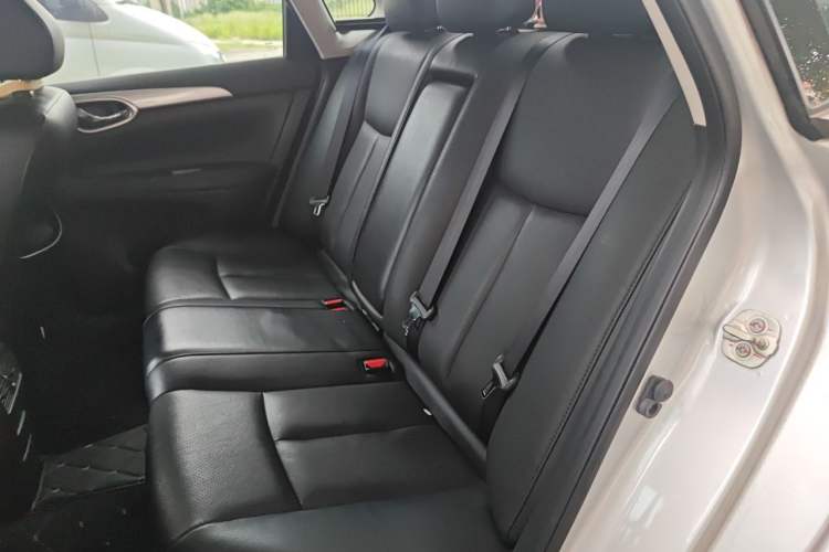 Used Nissan Sylphy 2012 1.8XL CVT Luxury Edition Left Rear Seat
