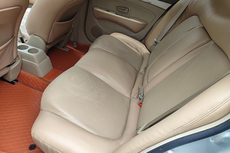 Used Nissan Sylphy 2012 Classic 1.6XE Manual Comfort Edition Left Rear Seat