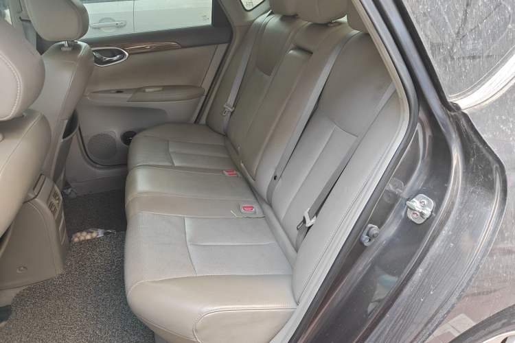 Used Nissan Sylphy 2012 1.8XL CVT Luxury Edition Left Rear Seat