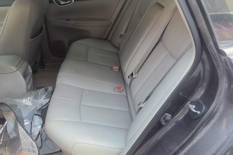 Used Nissan Sylphy 2012 1.6 XL CVT Luxury Edition Left Rear Seat
