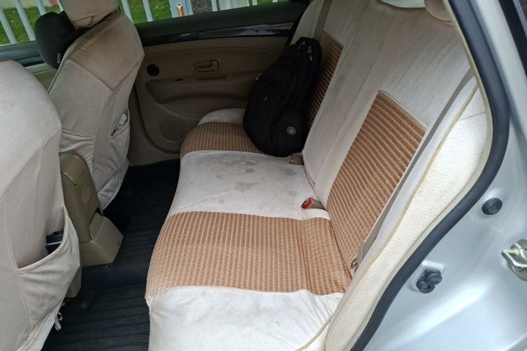 Used Nissan Sylphy 2012 Classic 1.6XE Automatic Comfort Edition Left Rear Seat