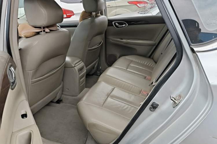 Used Nissan Sylphy 2012 1.6 XL CVT Luxury Edition Left Rear Seat