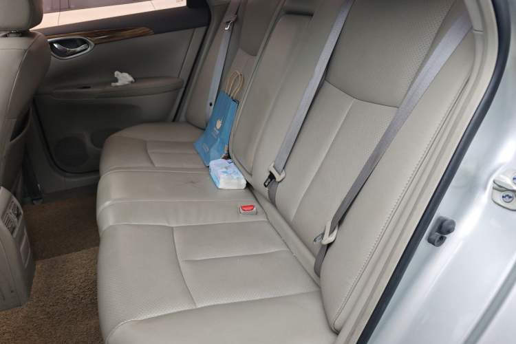Used Nissan Sylphy 2012 1.8XL CVT Luxury Edition Left Rear Seat