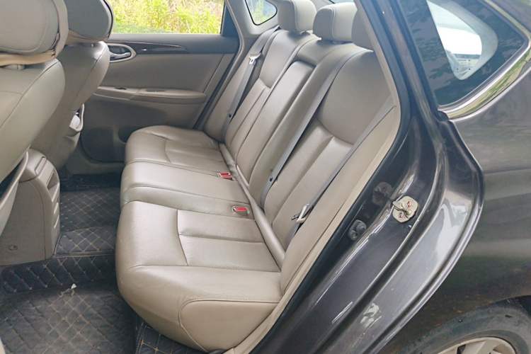 Used Nissan Sylphy 2012 1.6 XL CVT Luxury Edition Left Rear Seat