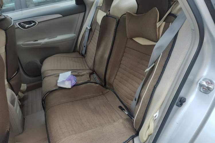 Used Nissan Sylphy 2012 1.6XE CVT Comfort Edition Left Rear Seat