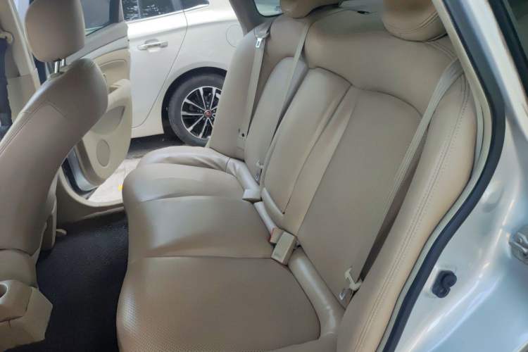 Used Nissan Sylphy 2012 Classic 1.6XE Manual Comfort Edition Left Rear Seat