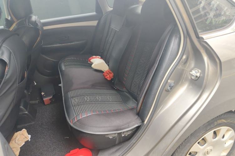 Used Nissan Sylphy 2012 Classic 1.6XE Automatic Comfort Edition Left Rear Seat