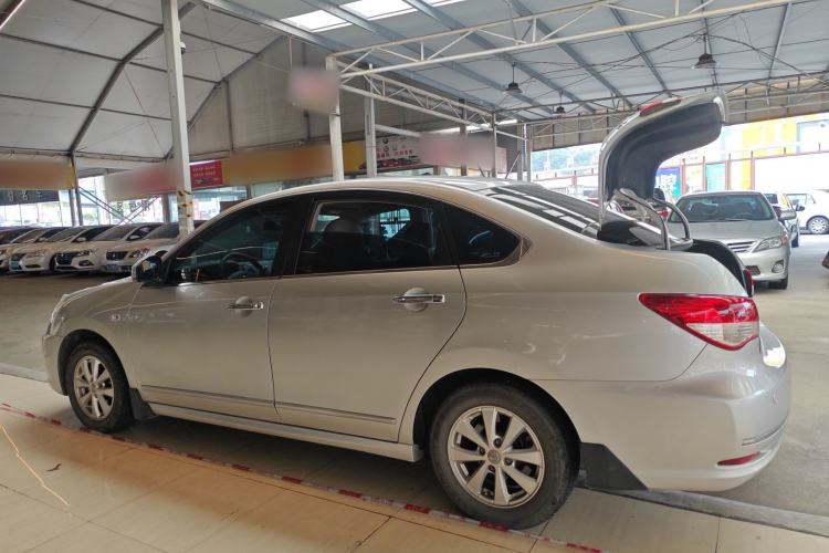 Used Nissan Sylphy 2012 Classic 1.6XE Automatic Comfort Edition Left Side