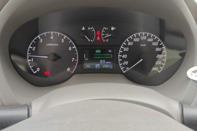 Used Nissan Sylphy 2012 1.6 XL CVT Luxury Edition Odometer Close Up