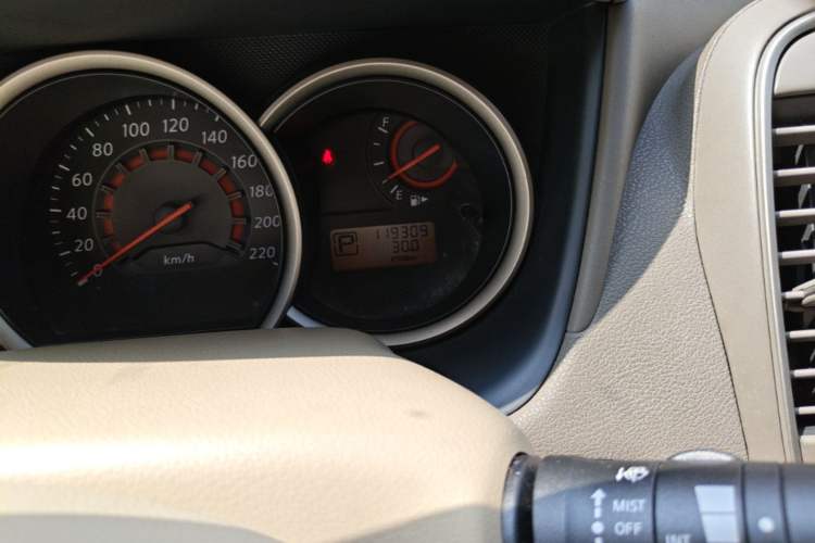 Used Nissan Sylphy 2012 Classic 1.6XE Automatic Comfort Edition Odometer Close Up