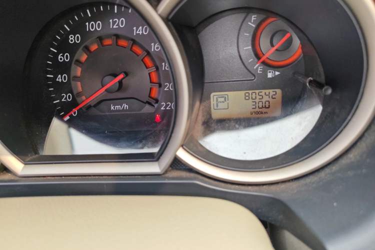 Used Nissan Sylphy 2012 Classic 1.6XE Automatic Comfort Edition Odometer Close Up