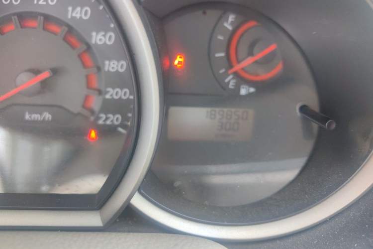 Used Nissan Sylphy 2012 Classic 1.6XE Manual Comfort Edition Odometer Close Up
