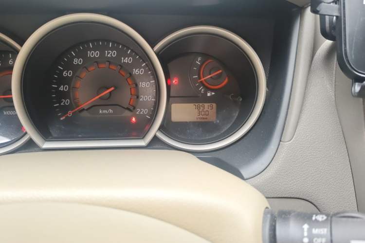 Used Nissan Sylphy 2012 Classic 1.6XE Manual Comfort Edition Odometer Close Up