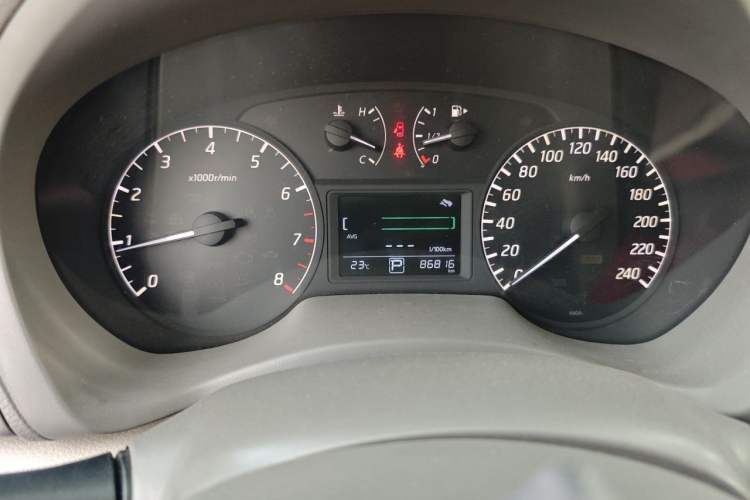 Used Nissan Sylphy 2012 1.6 XL CVT Luxury Edition Odometer Close Up