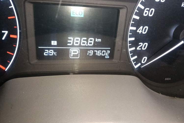 Used Nissan Sylphy 2012 1.6 XL CVT Luxury Edition Odometer Close Up
