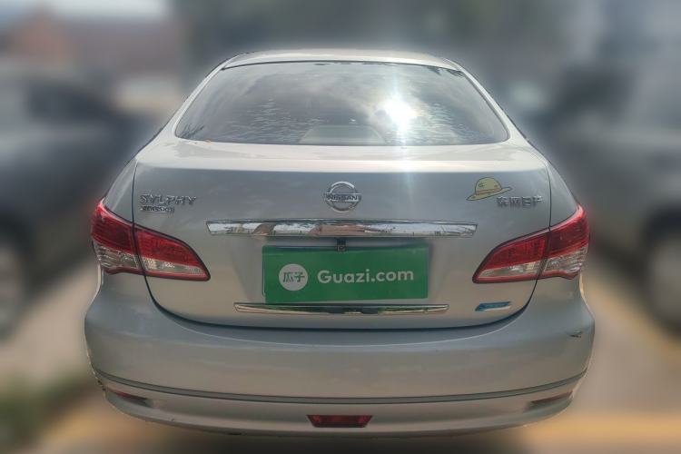 Used Nissan Sylphy 2012 Classic 1.6XE Manual Comfort Edition Rear