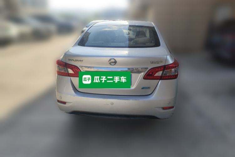 Used Nissan Sylphy 2012 1.6 XL Manual Luxury Edition Rear