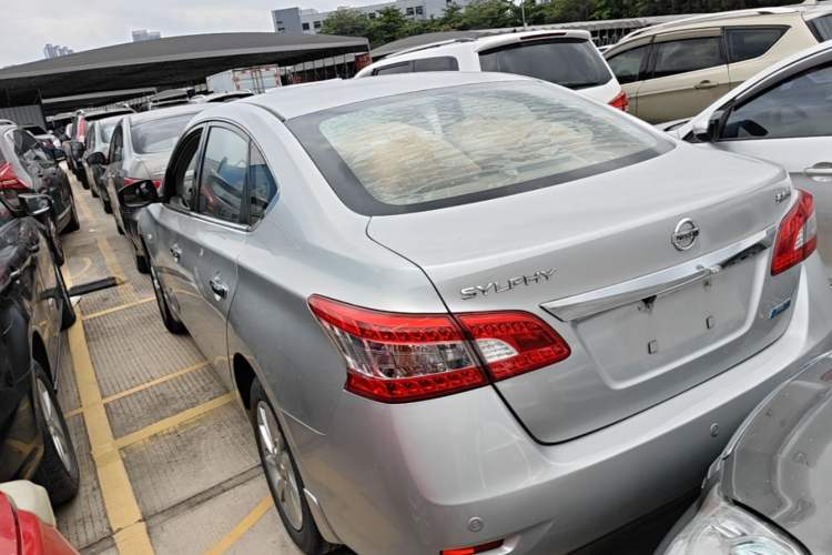 Used Nissan Sylphy 2012 1.6 XL CVT Luxury Edition Rear Left 45 Deg