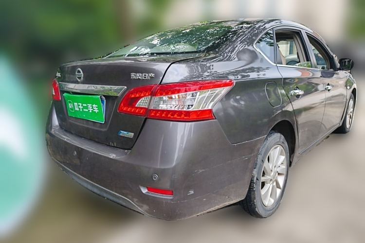Used Nissan Sylphy 2012 1.6 XL CVT Luxury Edition Rear Right 45 Deg