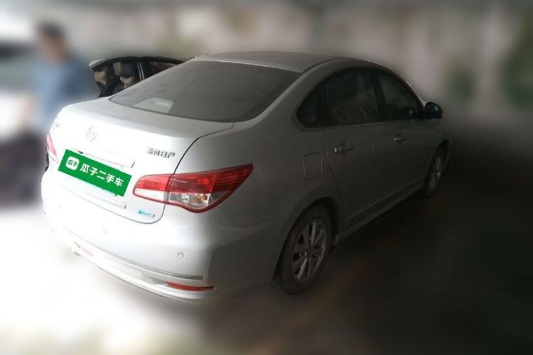 Used Nissan Sylphy 2012 Classic 1.6XE Manual Comfort Edition Rear Right 45 Deg