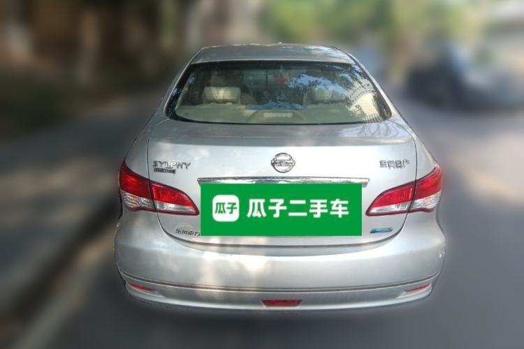 Used Nissan Sylphy 2012 Classic 1.6XE Manual Comfort Edition Rear