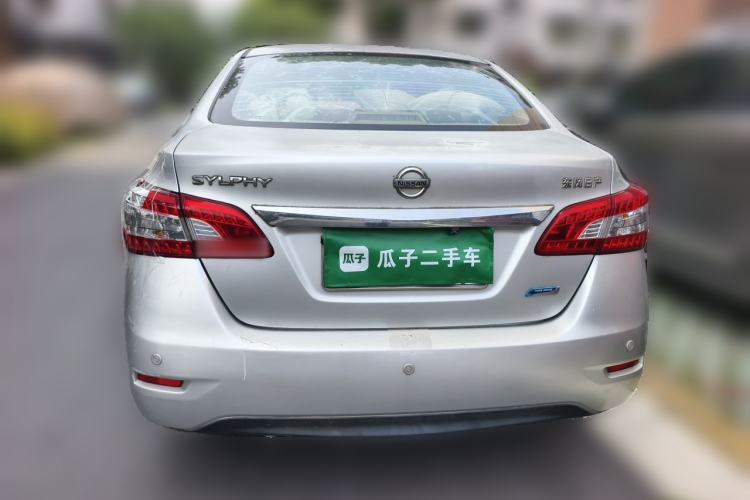 Used Nissan Sylphy 2012 1.6 XL Manual Luxury Edition Rear