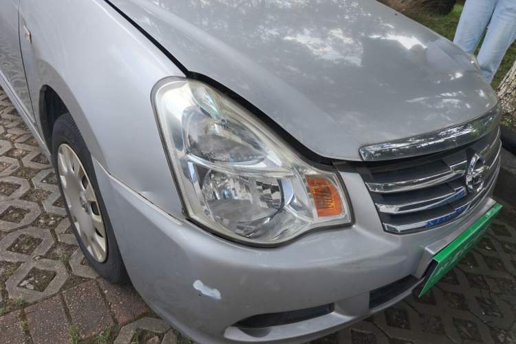 Used Nissan Sylphy 2012 Classic 1.6XE Automatic Comfort Edition Right Front Headlight