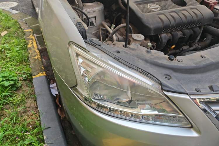 Used Nissan Sylphy 2012 1.6 XL CVT Luxury Edition Right Front Headlight