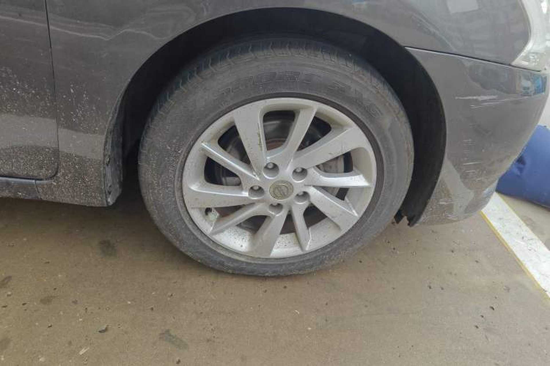 Used Nissan Sylphy 2012 1.6 XL CVT Luxury Edition Right Front Wheel Hub