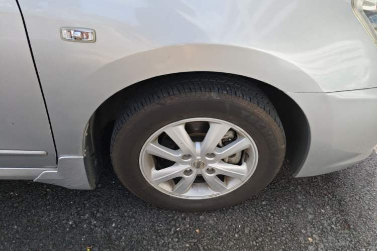Used Nissan Sylphy 2012 Classic 1.6XE Automatic Comfort Edition Right Front Wheel Hub