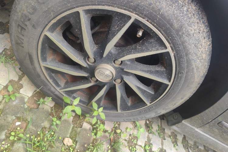 Used Nissan Sylphy 2012 Classic 1.6XE Automatic Comfort Edition Right Front Wheel Hub
