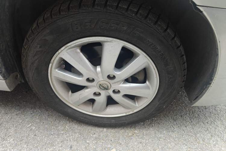 Used Nissan Sylphy 2012 Classic 1.6XE Automatic Comfort Edition Right Front Wheel Hub
