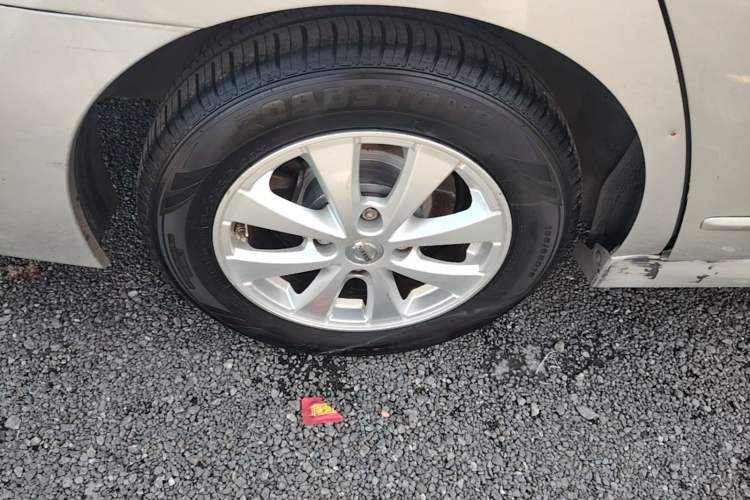 Used Nissan Sylphy 2012 Classic 1.6XE Automatic Comfort Edition Right Rear Wheel Hub
