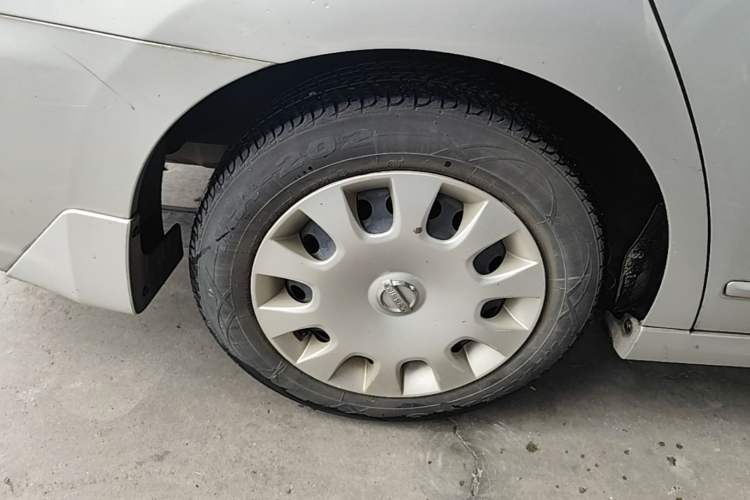 Used Nissan Sylphy 2012 Classic 1.6XE Automatic Comfort Edition Right Rear Wheel Hub