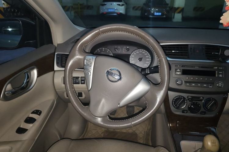 Used Nissan Sylphy 2012 1.6 XL Manual Luxury Edition Steering Wheel