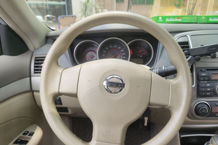 Used Nissan Sylphy 2012 Classic 1.6XE Automatic Comfort Edition Steering Wheel