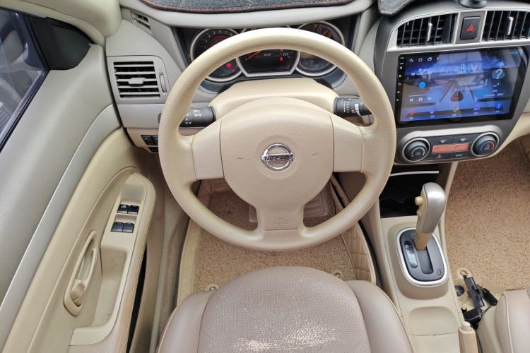 Used Nissan Sylphy 2012 Classic 1.6XE Automatic Comfort Edition Steering Wheel