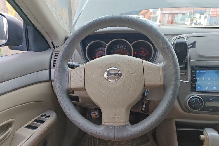 Used Nissan Sylphy 2012 Classic 1.6XE Automatic Comfort Edition Steering Wheel