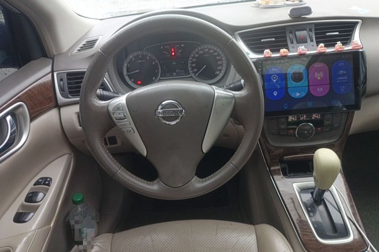 Used Nissan Sylphy 2012 1.8XL CVT Luxury Edition Steering Wheel