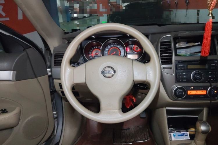 Used Nissan Sylphy 2012 Classic 1.6XE Manual Comfort Edition Steering Wheel
