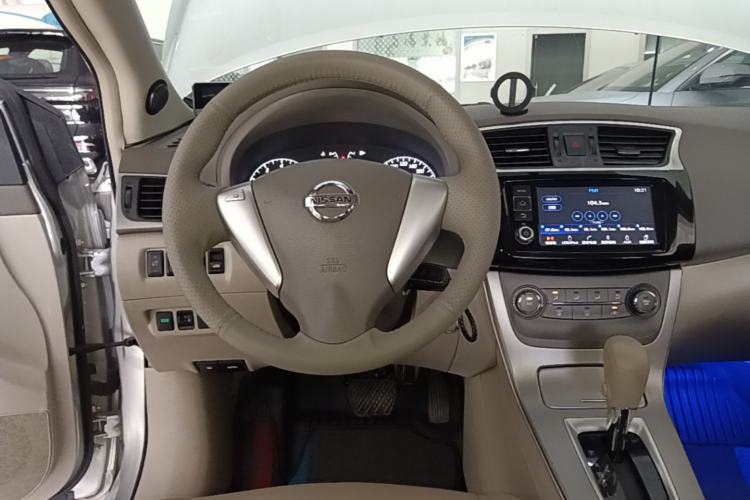 Used Nissan Sylphy 2012 1.6XE CVT Comfort Edition Steering Wheel